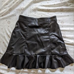 Faux leather mini skirt
